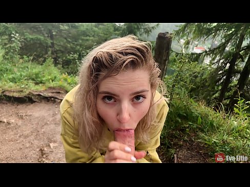 ❤️ Ragazza ingoia cum dopu un pompino publicu - Eva Elfi Pornografia russa à co.pornfuror.ru ❤